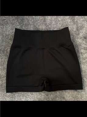 Amazon Women's Black Ribbed-Waist Bike Shorts